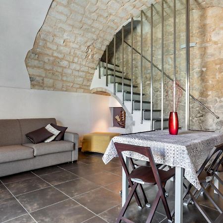 Vintage Holiday Home In Ragusa Ibla With Balcony Eksteriør billede